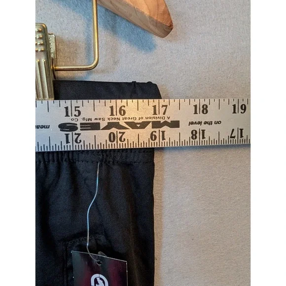 NWT ECKO UNLTD. Men's Streetwear Grey Red Athletic Shorts Men's Medium READ - Picture 9 of 14